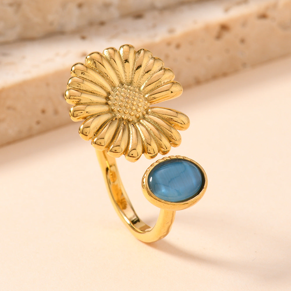 Meadow Lustre Ring