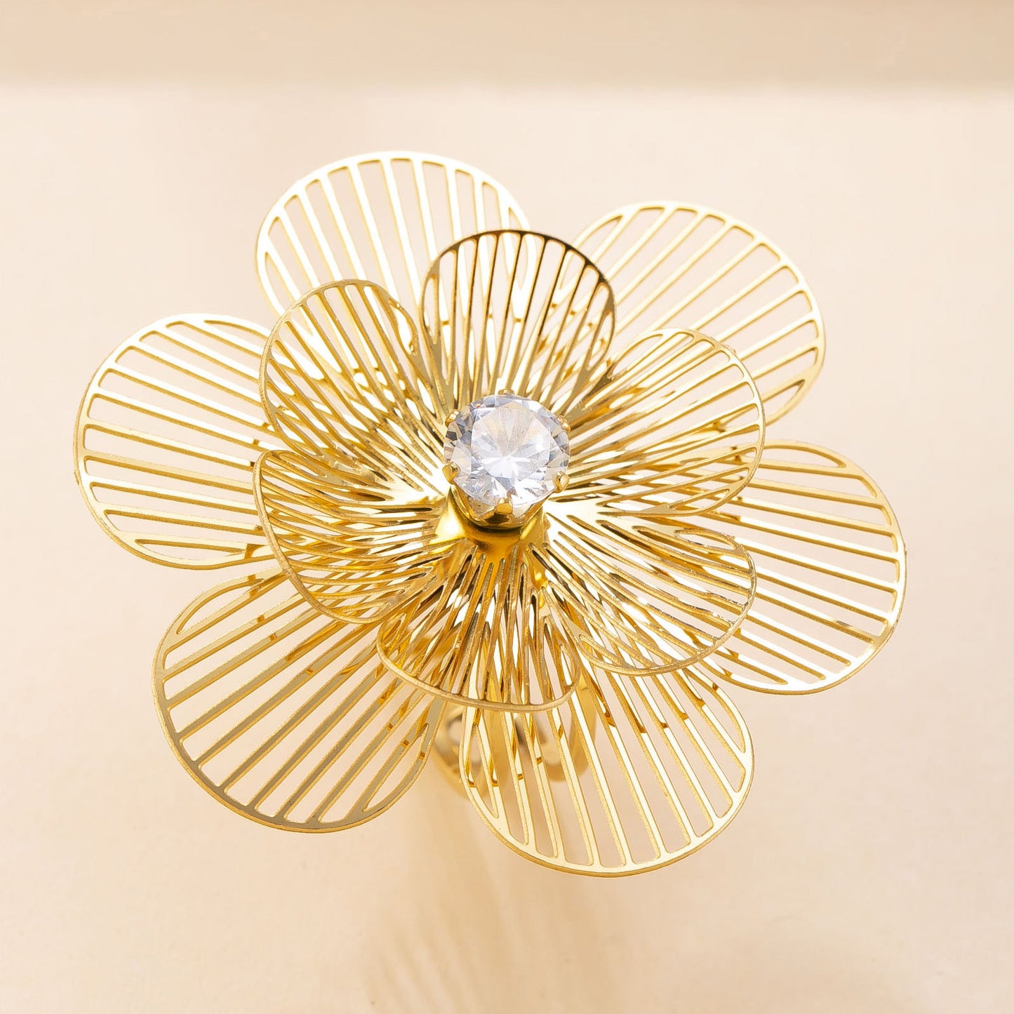 Pétale Bloom Ring
