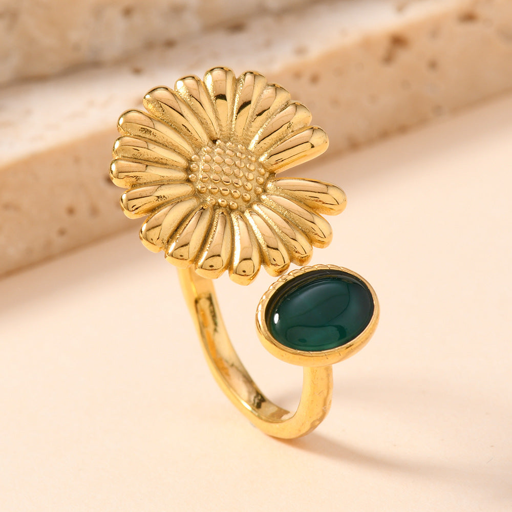 Meadow Lustre Ring
